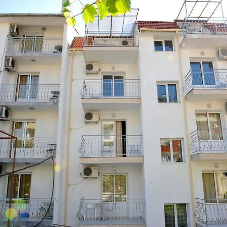 Family Hotel Blazhi Sandanski Zewnętrze zdjęcie