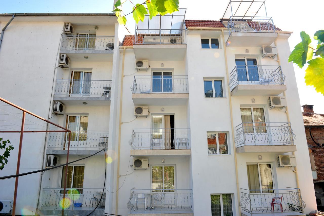 Family Hotel Blazhi Sandanski Zewnętrze zdjęcie