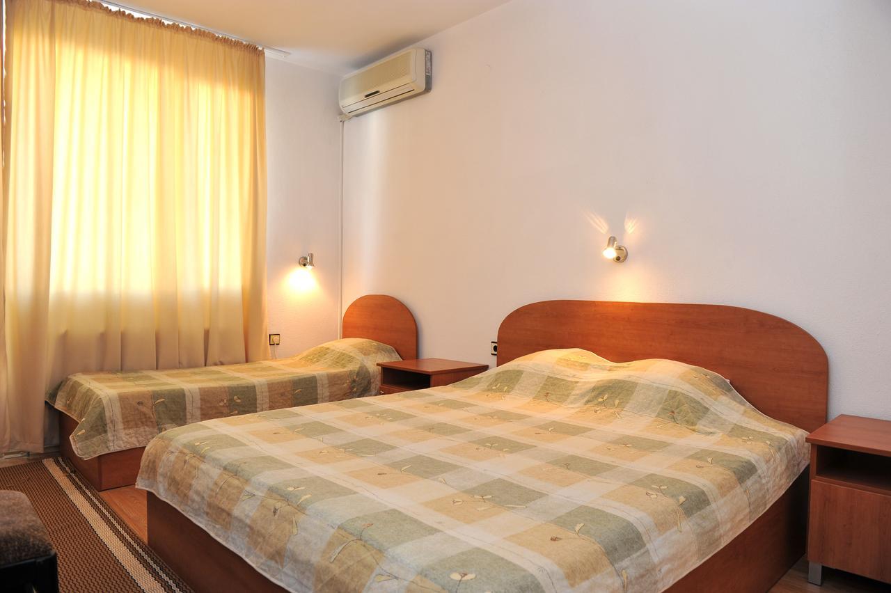 Family Hotel Blazhi Sandanski Zewnętrze zdjęcie